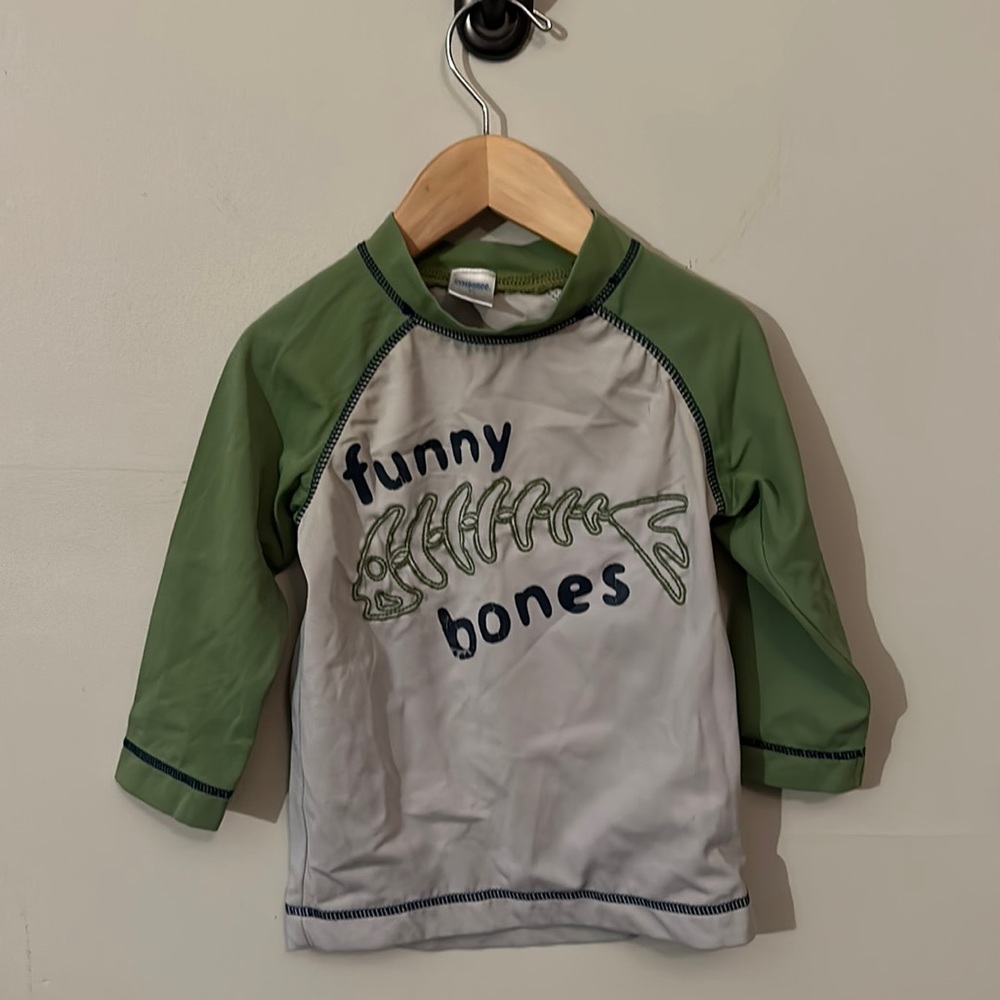 Gymboree Size 3T swim shirt green blue and white “funny bones” fish